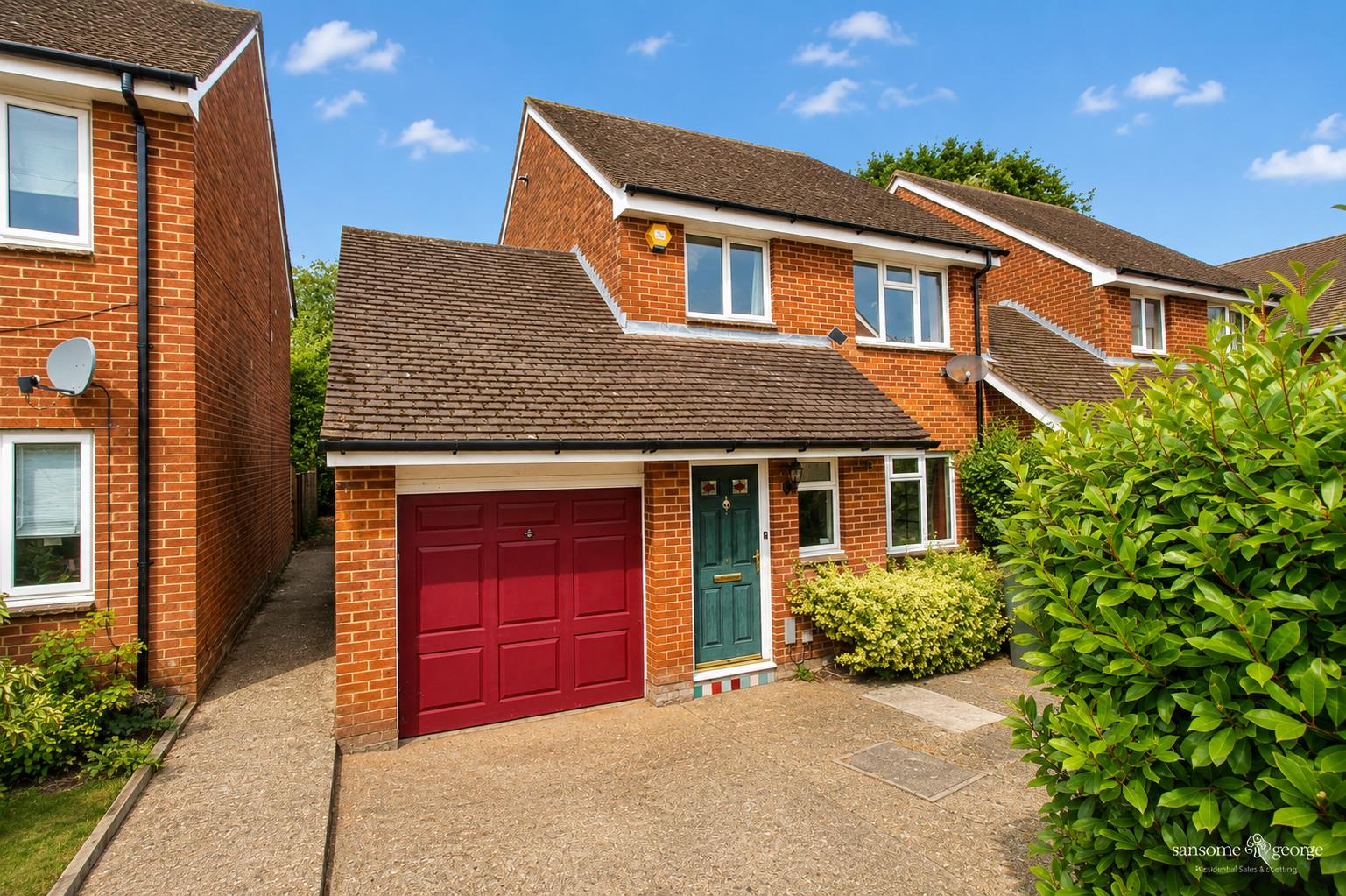 Bensgrove Close, Woodcote, Reading
